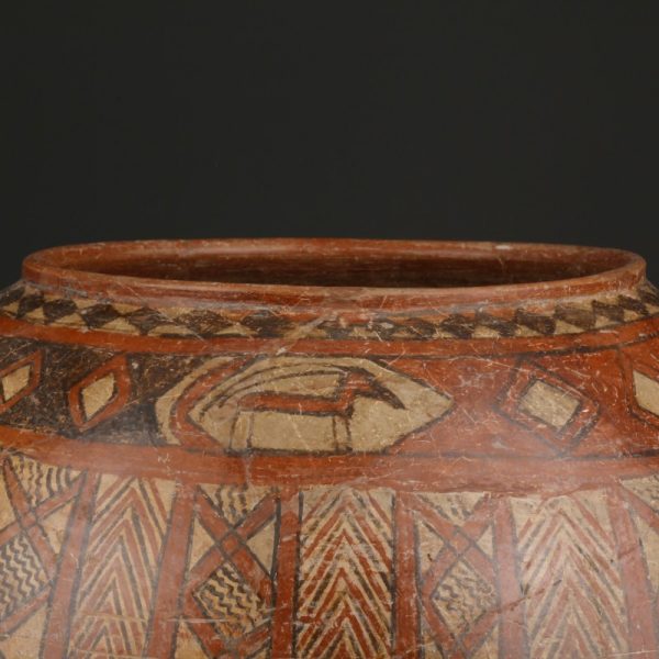 Magnificent Pre-Urartian Pottery Jar