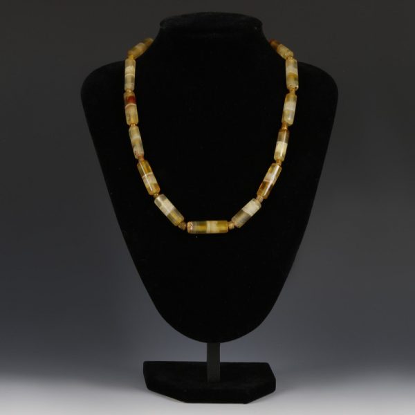Necklace With Exquisite Quartz And Agate Beads