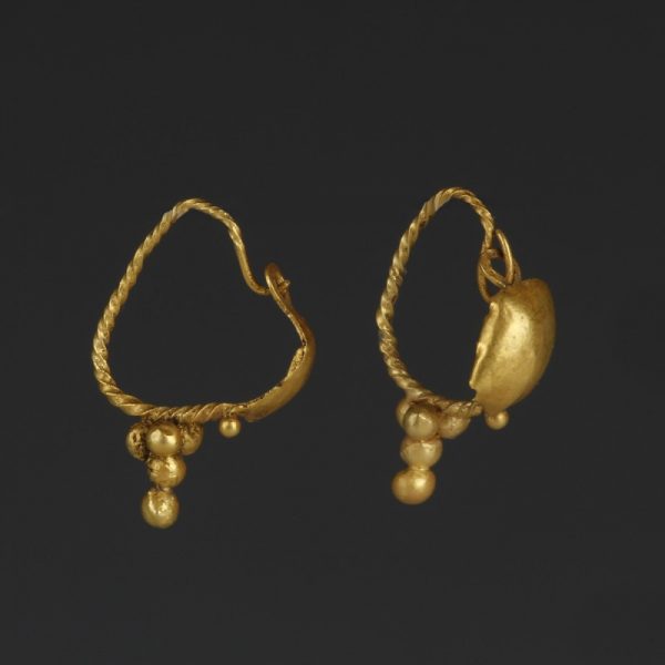 Roman Gold Earrings with Granules