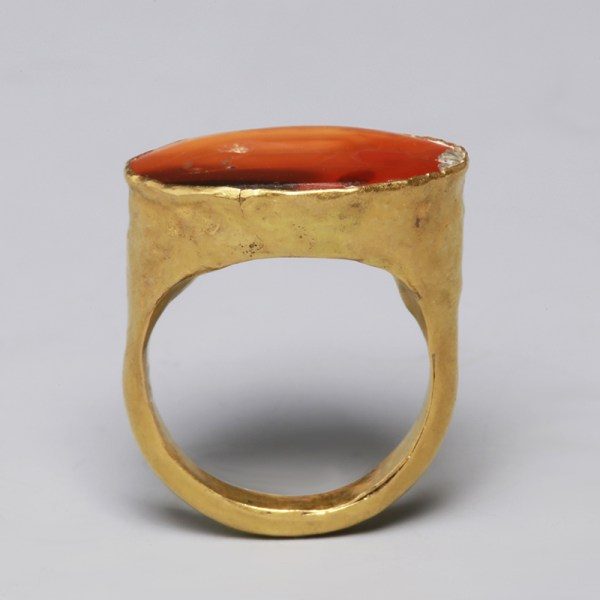 Roman Gold Ring with Zebu Intaglio
