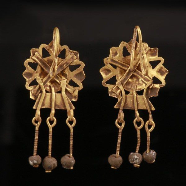 Roman Gold Star Earrings
