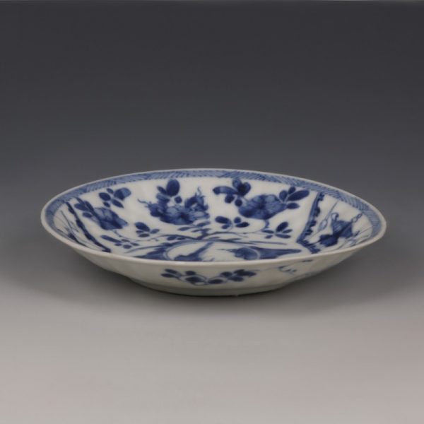 Chinese Kangxi Blue and White Saucer