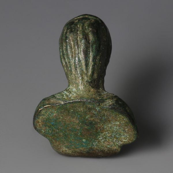 Roman Vestal Virgin Bust Appliqué