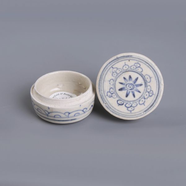 Blue and White Cylindrical Covered Box with Lotus