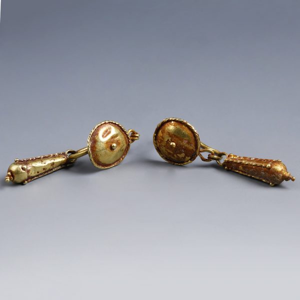 Roman Gold Earrings with Pendants