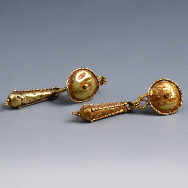 Roman Gold Earrings with Pendants