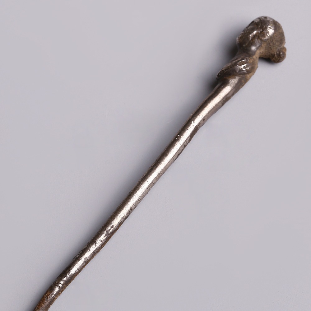 Roman Silver Dress Pin with Bust Roman Silver Dress Pin with Bust