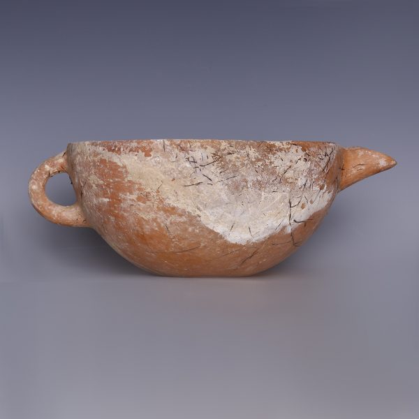 Amlash Spouted Bowl with Vertical Applied Handle