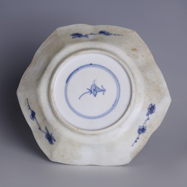 Kangxi Blue and White Export Ware Saucer