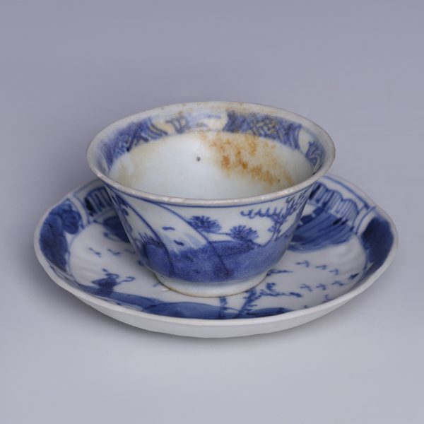 Kangxi Blue & White Saucer & Teacup Set