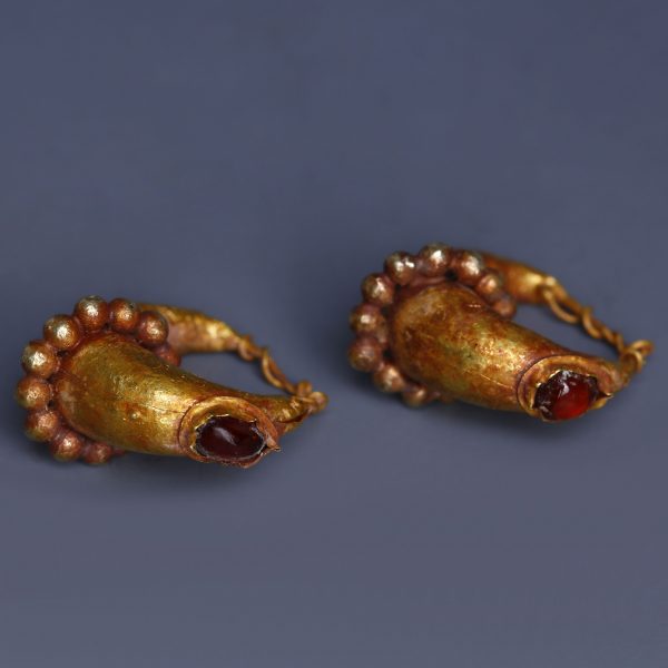 Roman Boat Shaped Earrings with Granules and Garnet