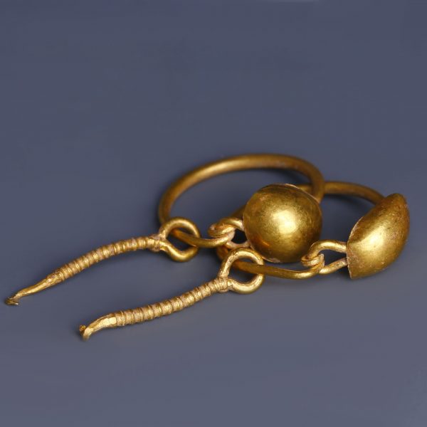 Roman Gold Disc Earrings