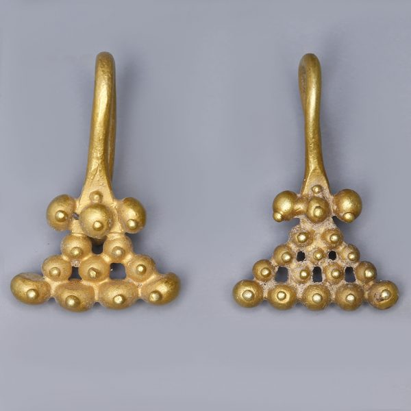 Near Eastern-Western Asiatic Gold Earrings