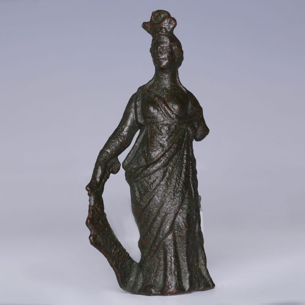 ancient roman bronze statuette isis fortuna 1