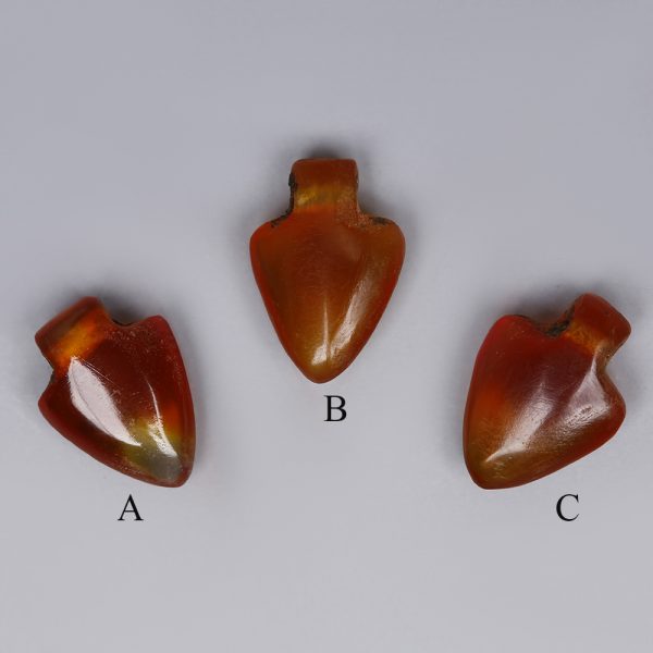 egyptian carnelian heart amulets 1