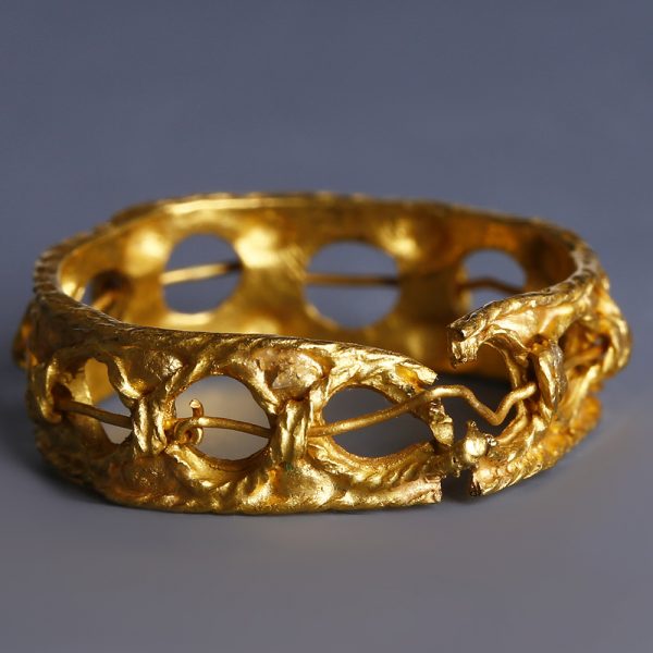 Medieval Golden Ring