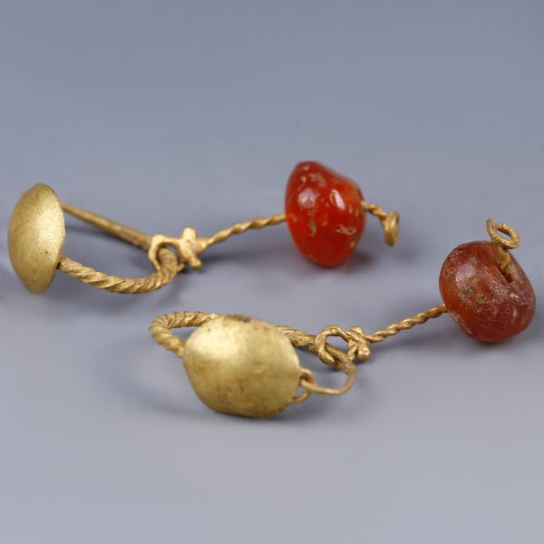 Roman Gold Disc Earrings with Glass Bead
