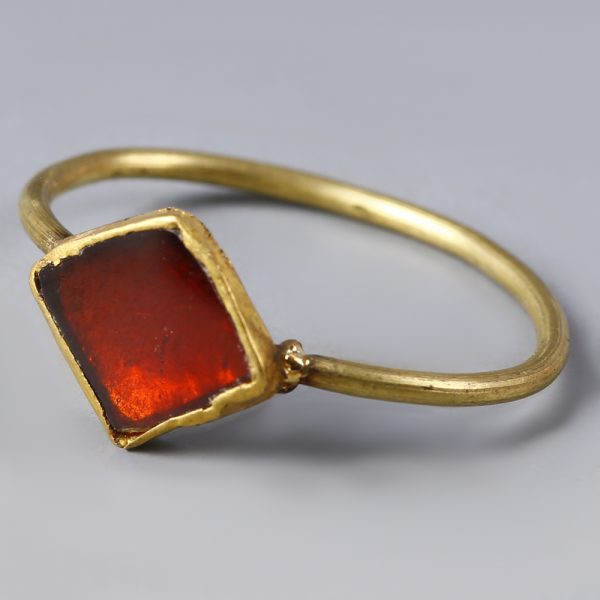 Ancient Roman Gold Ring with Translucent Garnet Stone