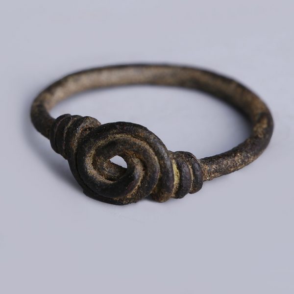 Anglo-Saxon Bronze Ring with Spiralling Bezel