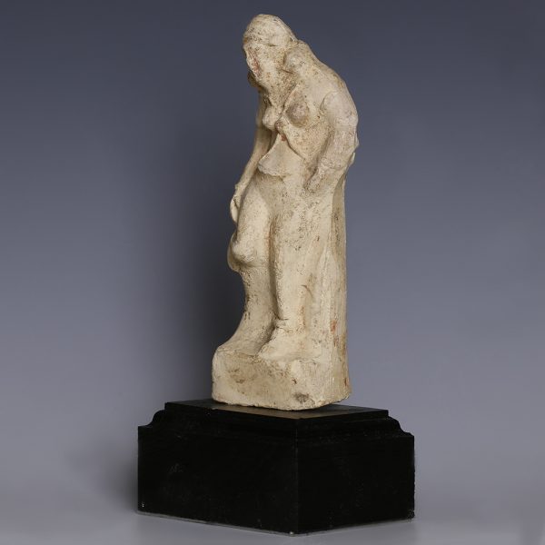 Greek Terracotta Statuette of Aphrodite Adjusting her Sandal