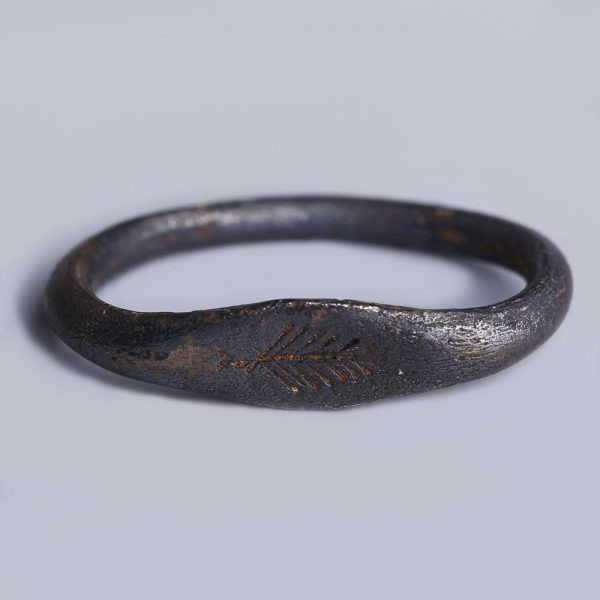 Late Roman Silver Ring with Palm Intaglio