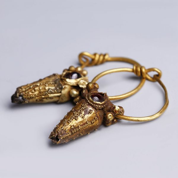Elaborate Ancient Roman Earrings with Garnet