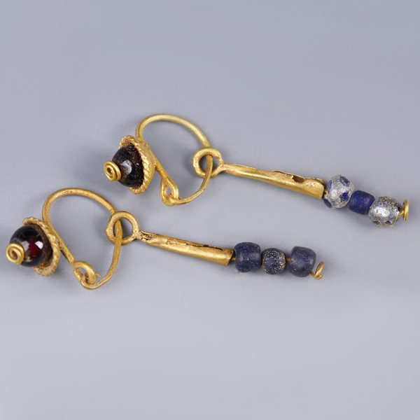 Pair of Roman Gold Earrings with Garnet and Blue Glass Beads