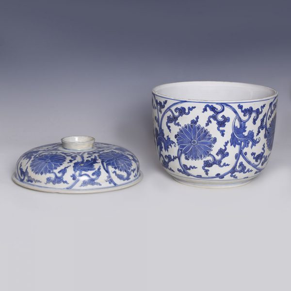 Chinese Kangxi Large Blue and White Ceramic Bowl