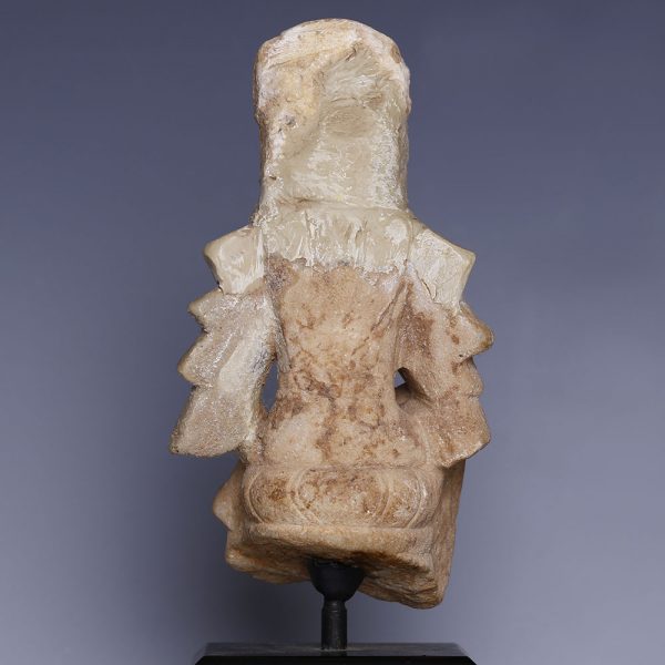Tang Dynasty White Marble Seated Guanyin