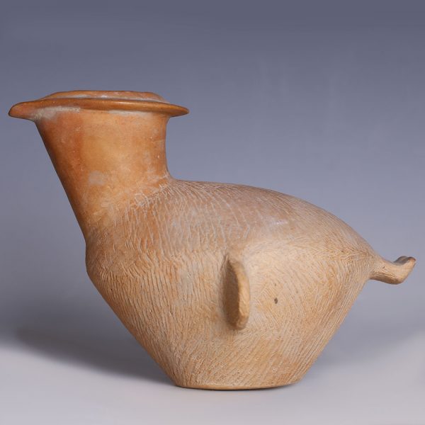 Neolithic Chinese Bird Vessel from the Qijia Culture