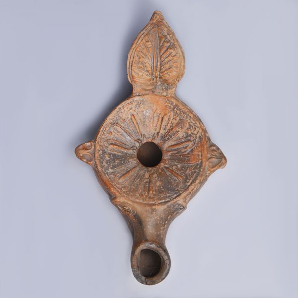 Roman Terracotta Oil Lamp with Leaf Protrusion