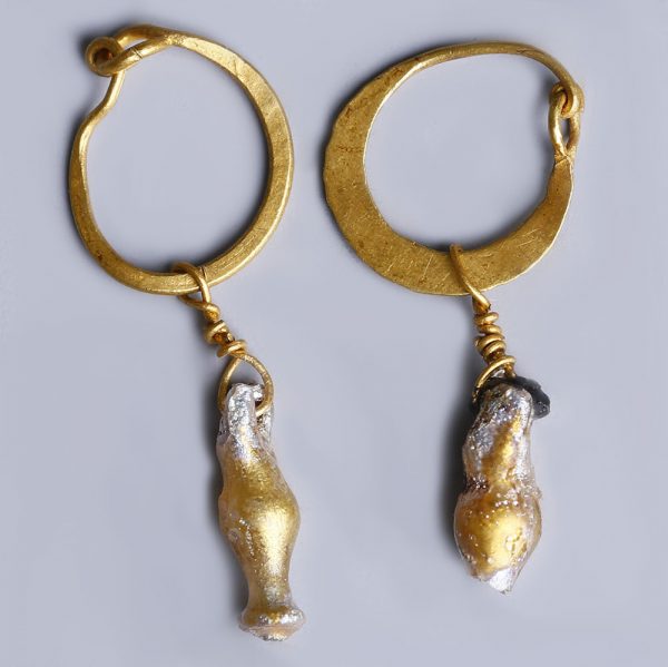 Roman Gold Earrings with Glass Juglets