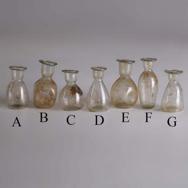 selection-of-excellent-condition-ancient-roman-small-glass-vessels-1