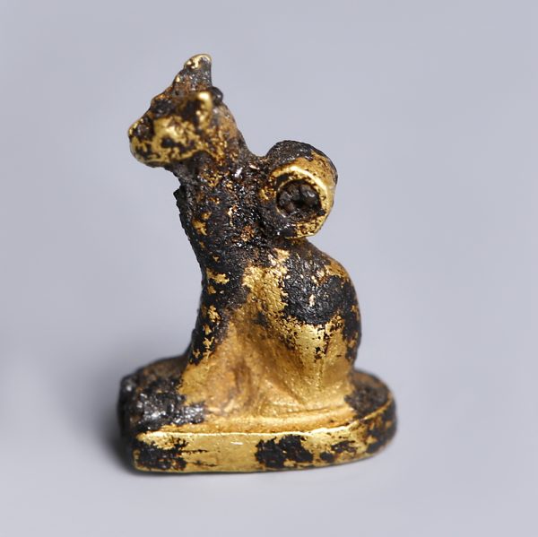 Ancient Egyptian Gold Bastet Amulet