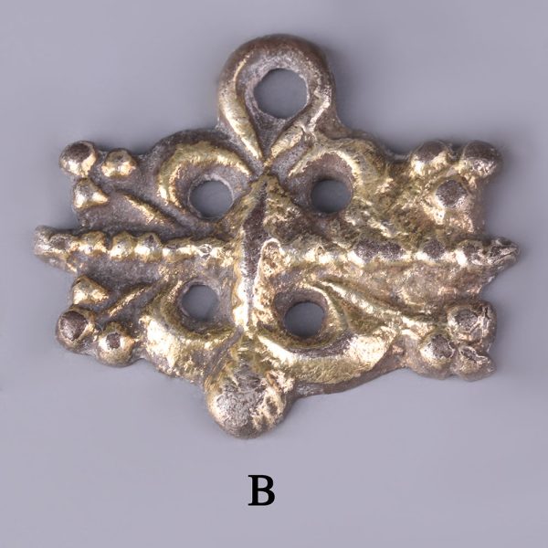 Selection of Tudor Period Clothes Fasteners