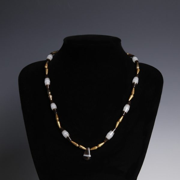 Near Eastern Banded Agate and Gold Bead Necklace