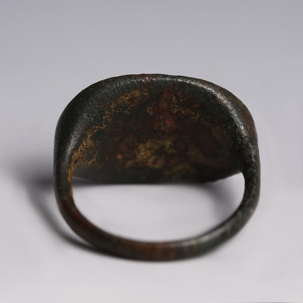 Ancient Greek Bronze Signet Ring with Herakles