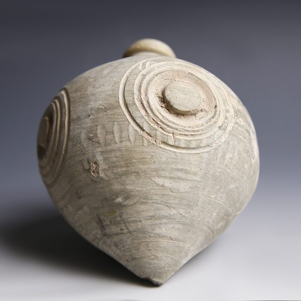 Byzantine Hand Grenade with Concentric Circles Designs