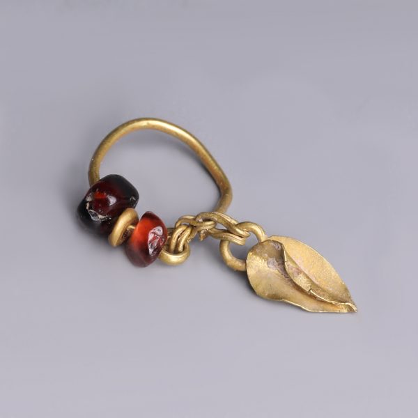 Near Eastern-Western Asiatic Gold and Garnet Earring