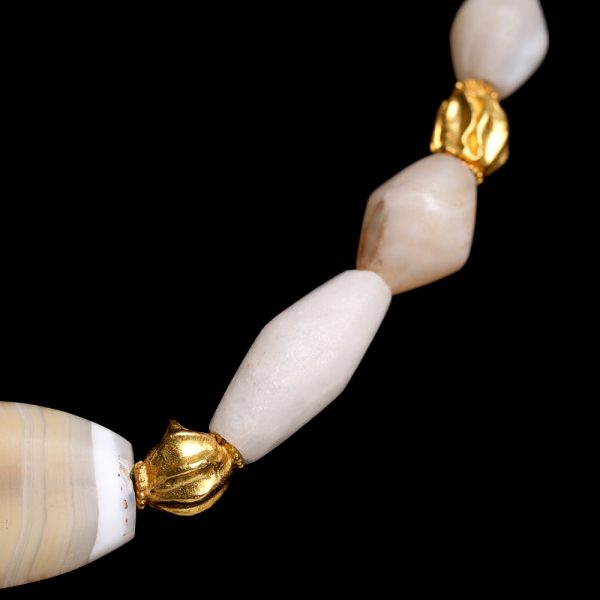 Western Asiatic Gold and Agate Necklace