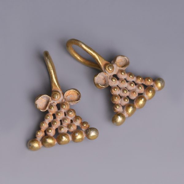 Near Eastern Gold Earrings with Granules