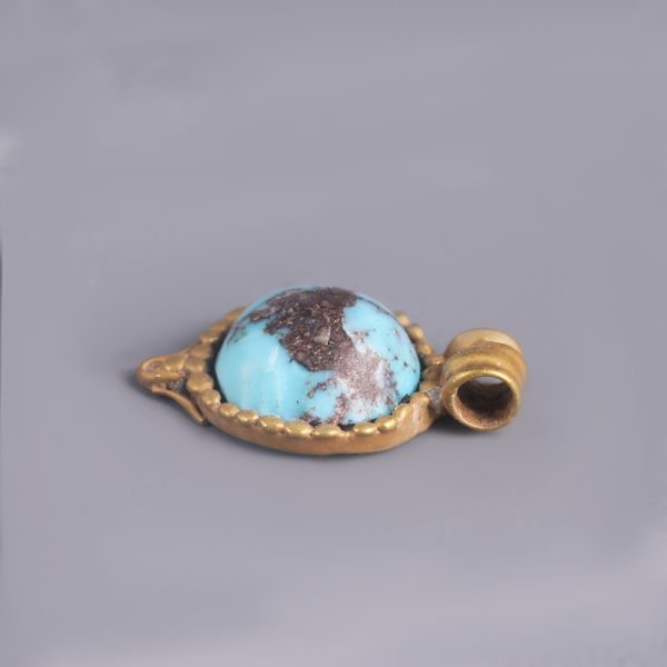 Ancient Roman Gold and Turquoise Pendant