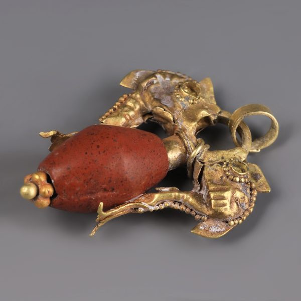 Large Ancient Greek Hellenistic Gold and Jasper Dolphin Amphora Pendant