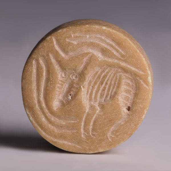 Near Eastern Cream Hardstone Double-sided Seal Amulet with Zoomorphic Figures