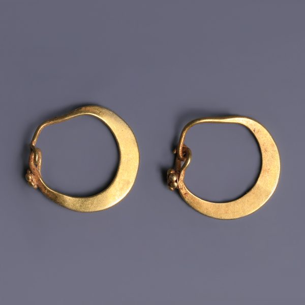 Roman Crescent-Shaped Earrings