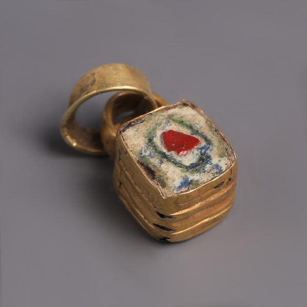 Romano-Egyptian Gold Pendant with Millefiori Glass Inlay