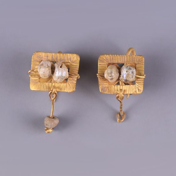 Ancient Roman Pair of Gold Earrings with Glass Beads