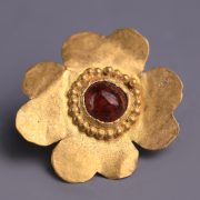 Ancient Bactrian Gold Flower-shaped Appliqué with Garnet