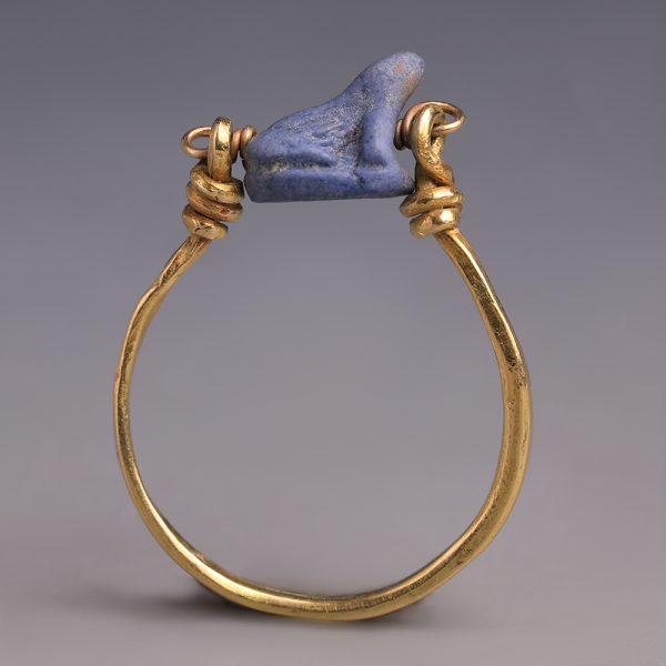 Ancient Egyptian Frog Scaraboid Swivel Ring