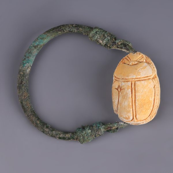 Egyptian Hyksos Period Swivel Ring